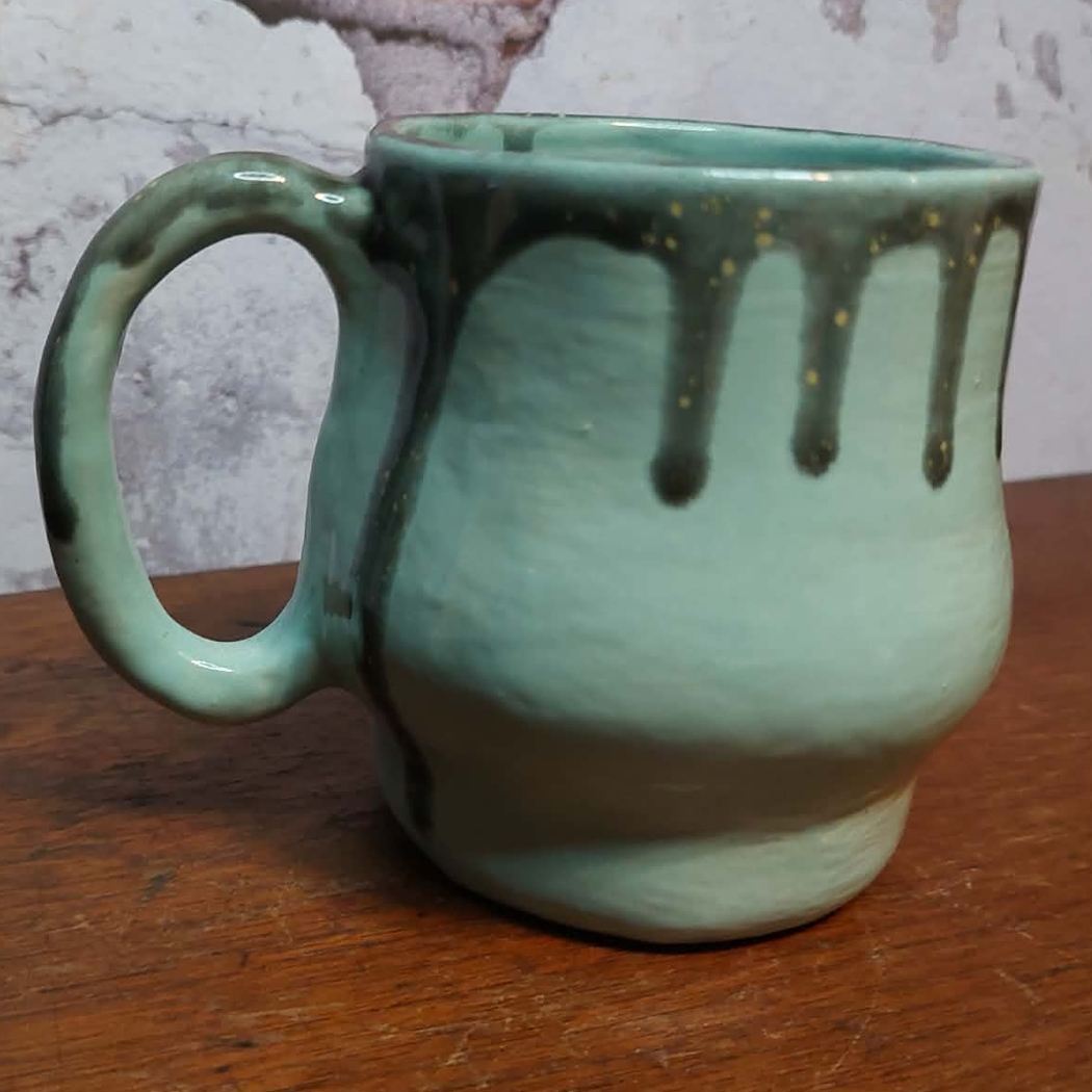 Bowed Teal . Mug - Image 1